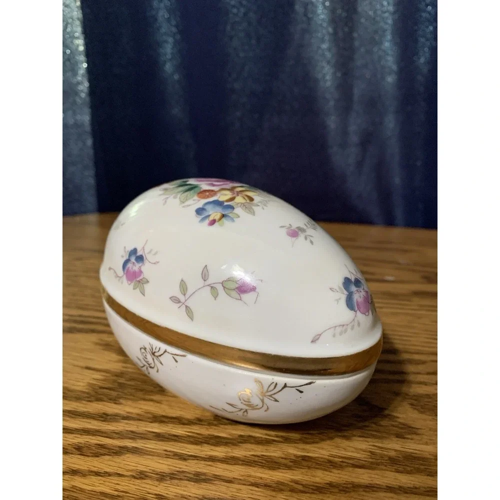 Vintage Egg Shaped Porcelain Trinket Box Japan Easter Floral Vanity