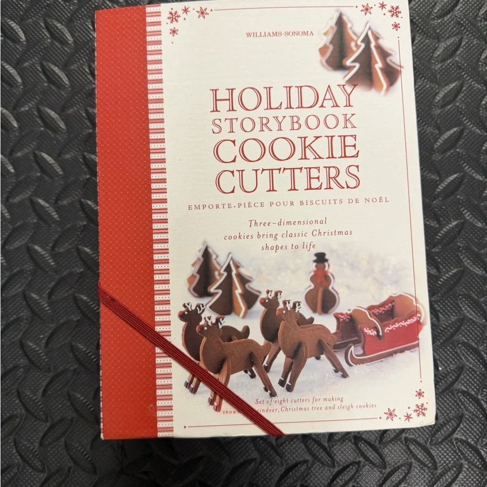 Williams Sonoma Red Holiday Cookie Cutters