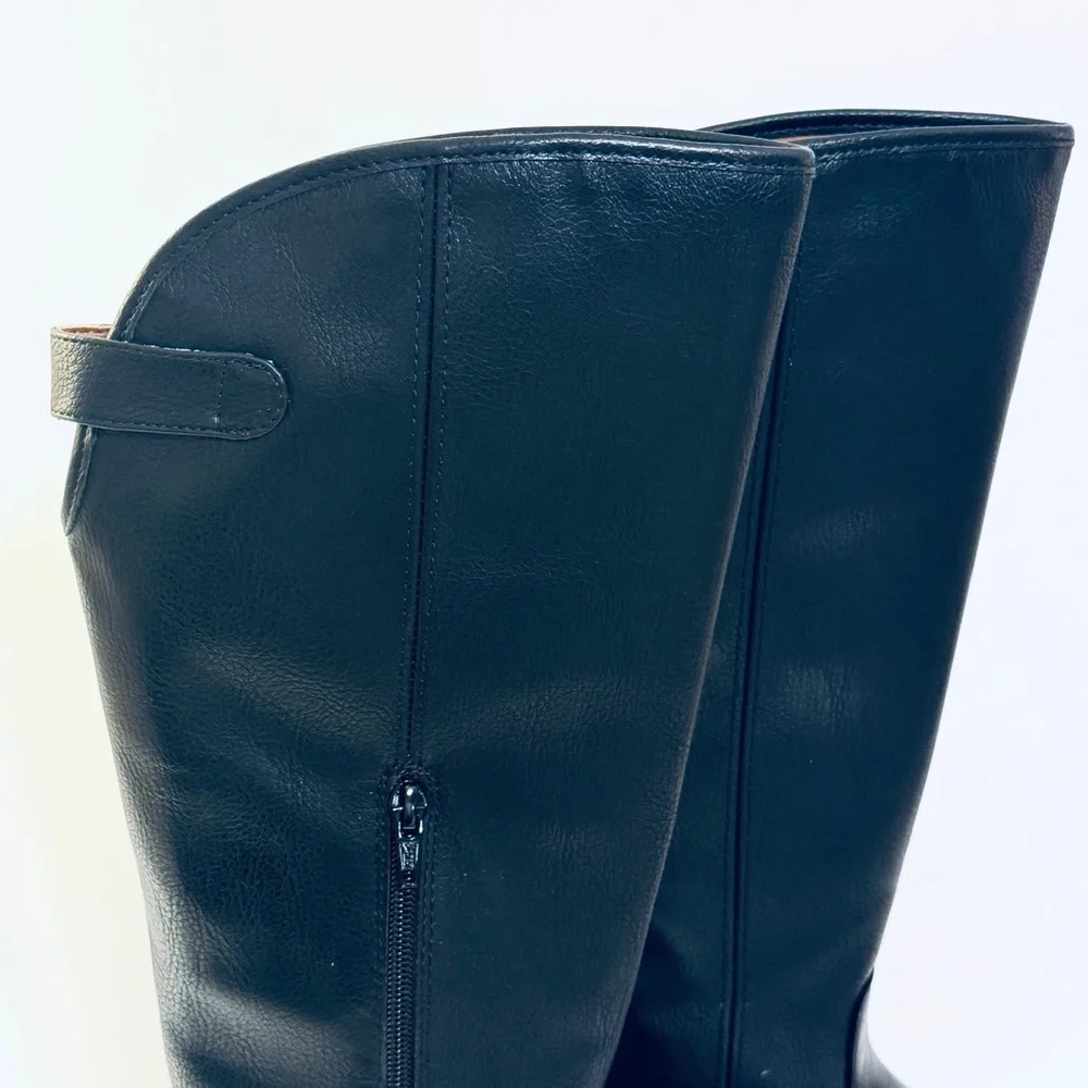 FRYE AND CO. Women's Kellie Button Tall Knee High Black Boot Sz 7