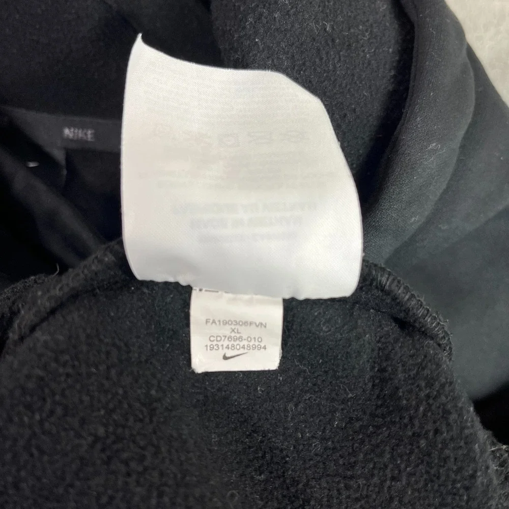 Nike wicking layering combines