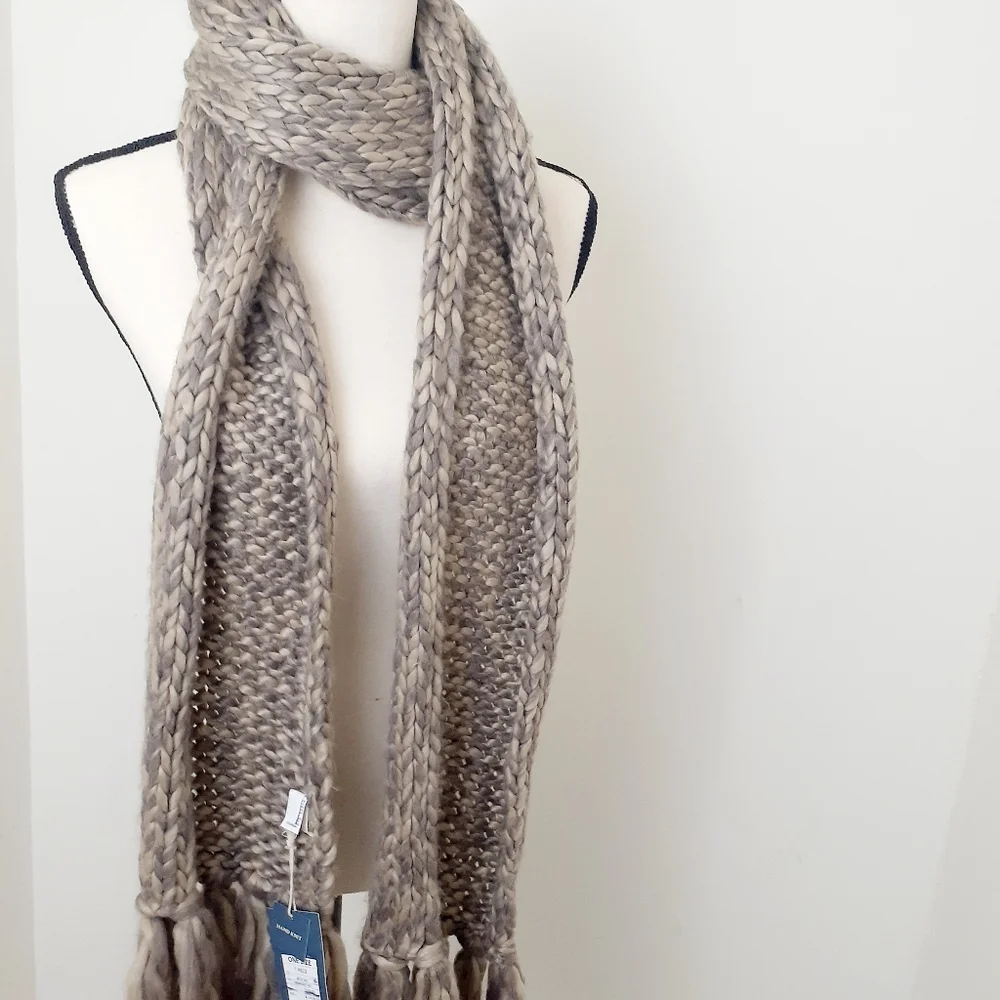 Universal Thread Co One piece Brown Hand Knit Scarf.