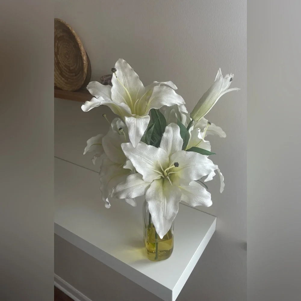 Vintage sophistication elegant any