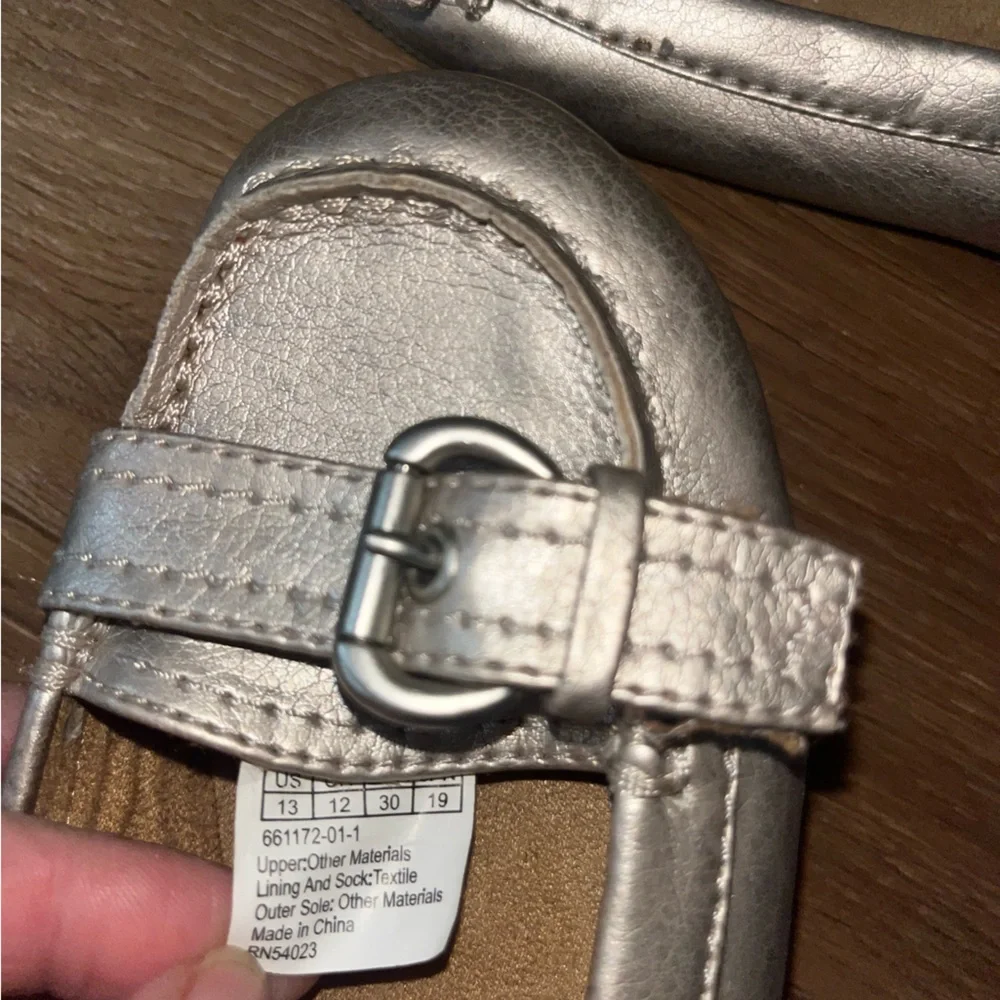 GAP stylish bronze