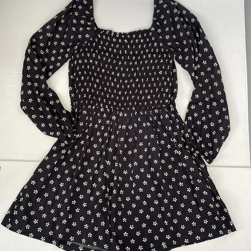 GAP Teen Black and Cream Casual Dress Size 18-20