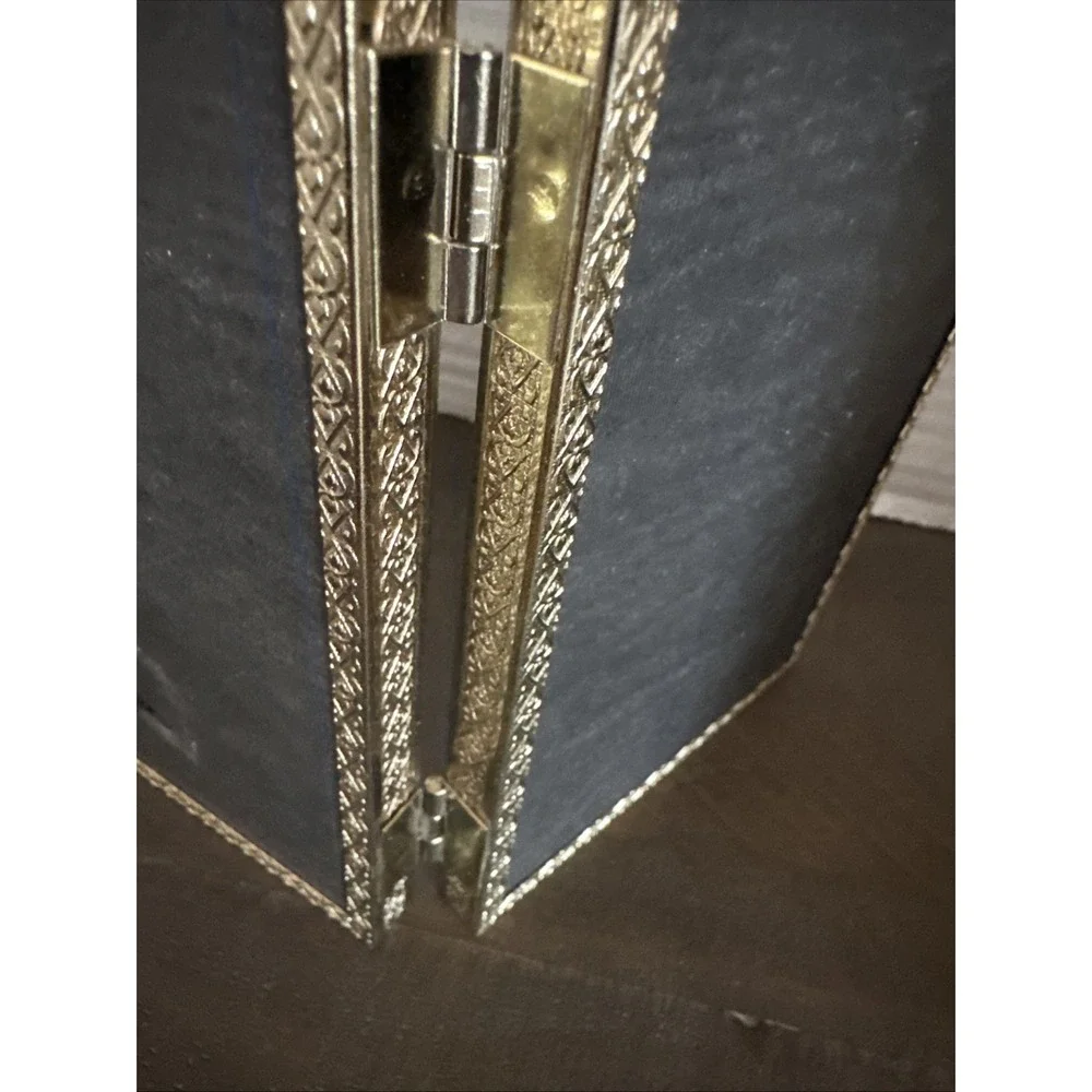 Vintage Double Metal Picture Frame Gold Tone  5 X 3 Stand Up