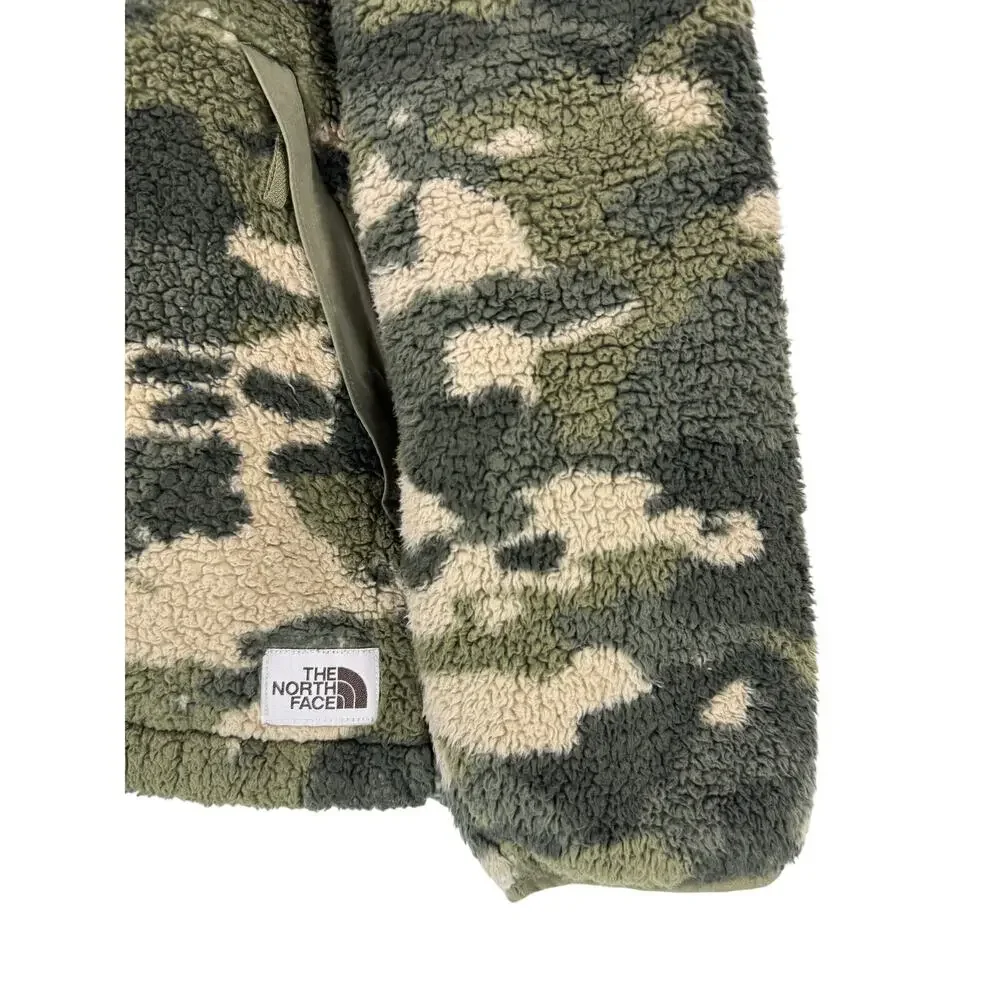The North Face stay cozy