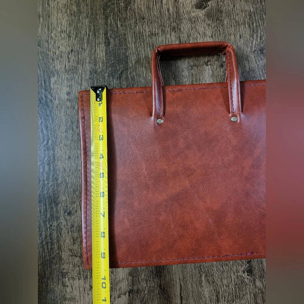N/A brown briefcase
