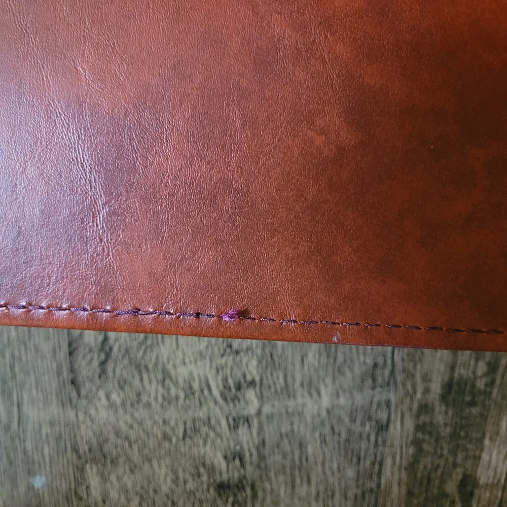 N/A brown briefcase