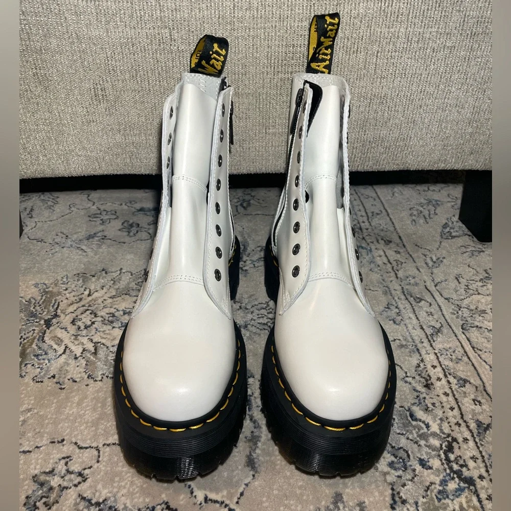 Dr. Martens new without
