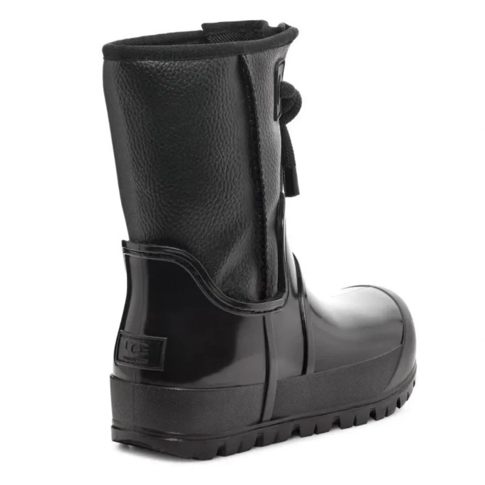 UGG raincloud lace