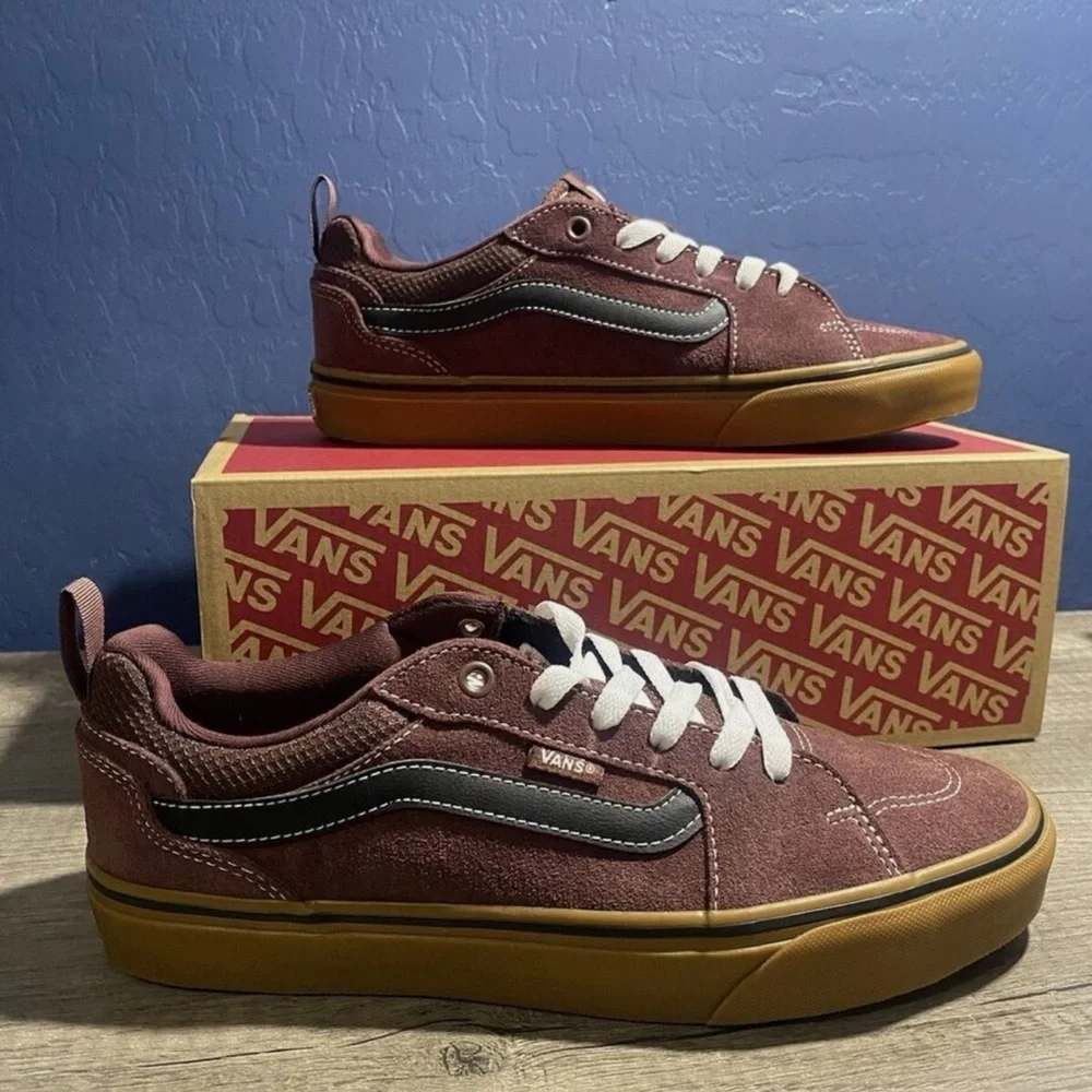 Vans missing brand