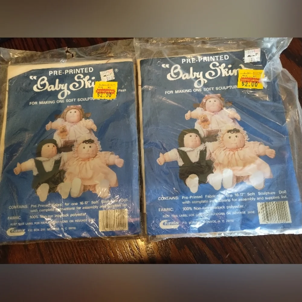 BABY SKIN Pre-Printed CREAM 6921903 Fabric For 1 Soft Sculptured‎ 16-17