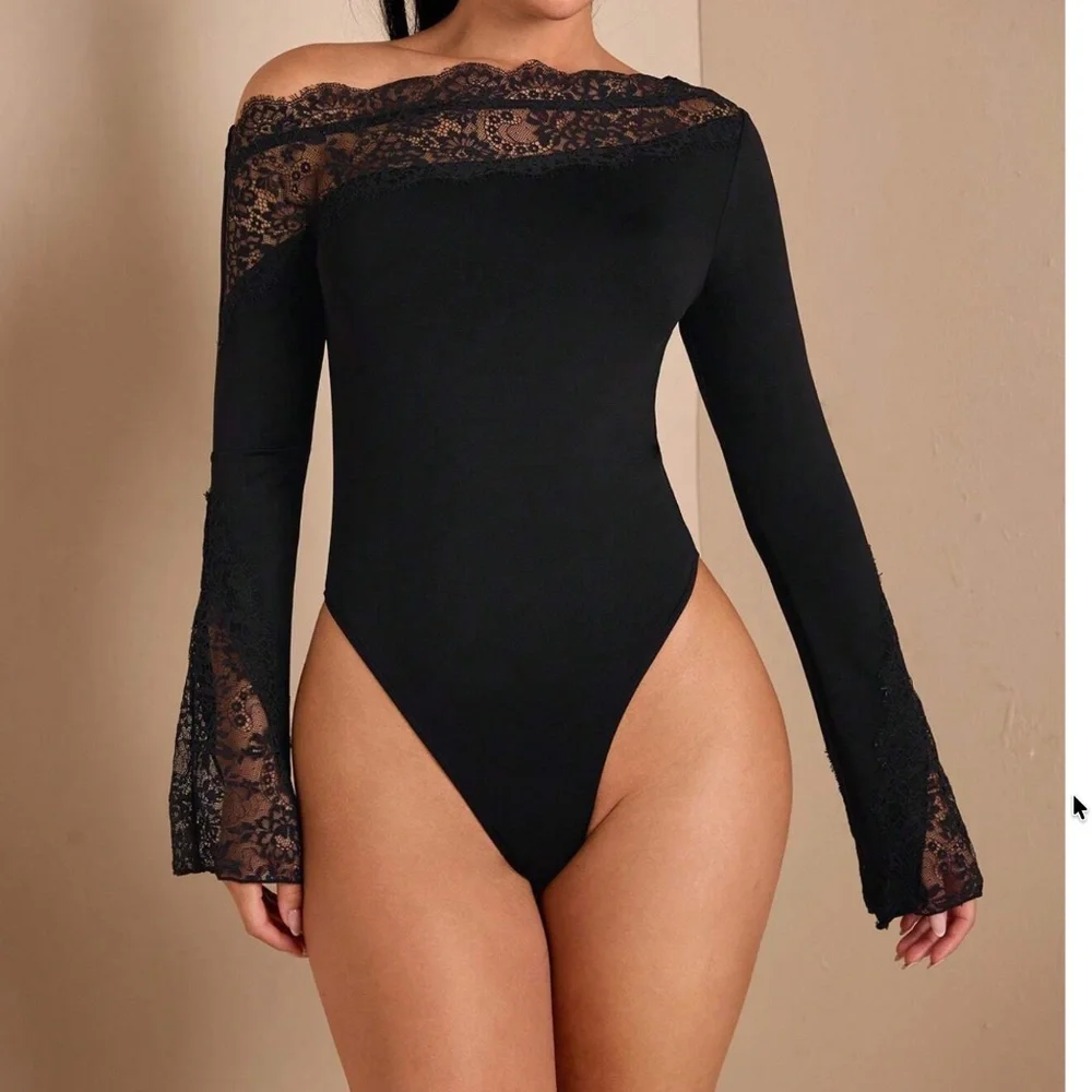 Burgundy Floral Lace One Shoulder Fitted Long Sleeve Bodysuit