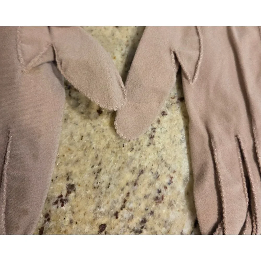 Van Raalte long sealed