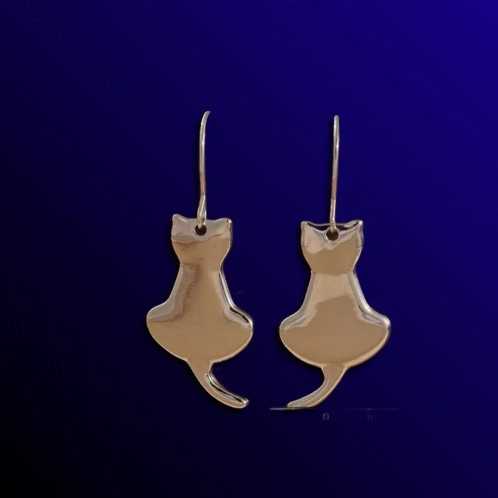 Silver Sitting Cat Earrings