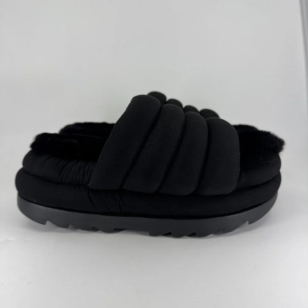UGG sneakers please