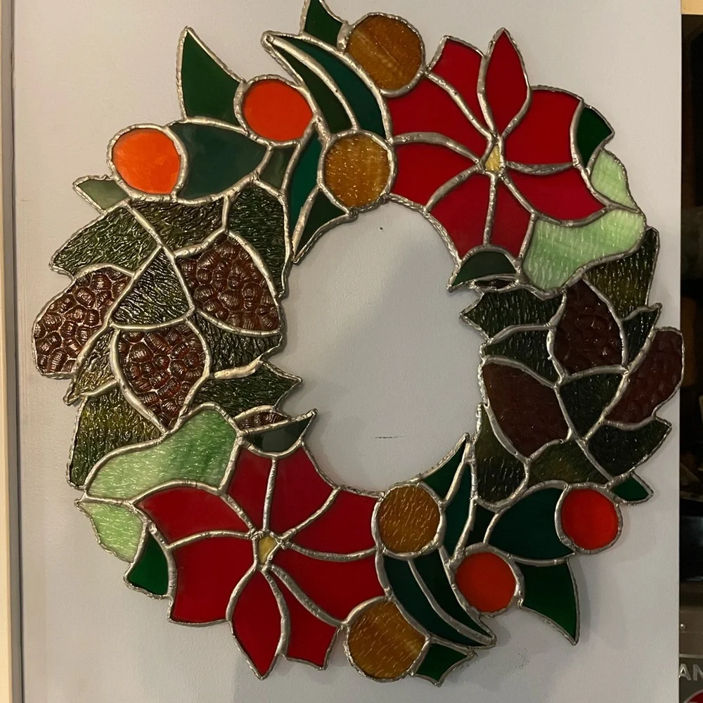 Stained glass wreath