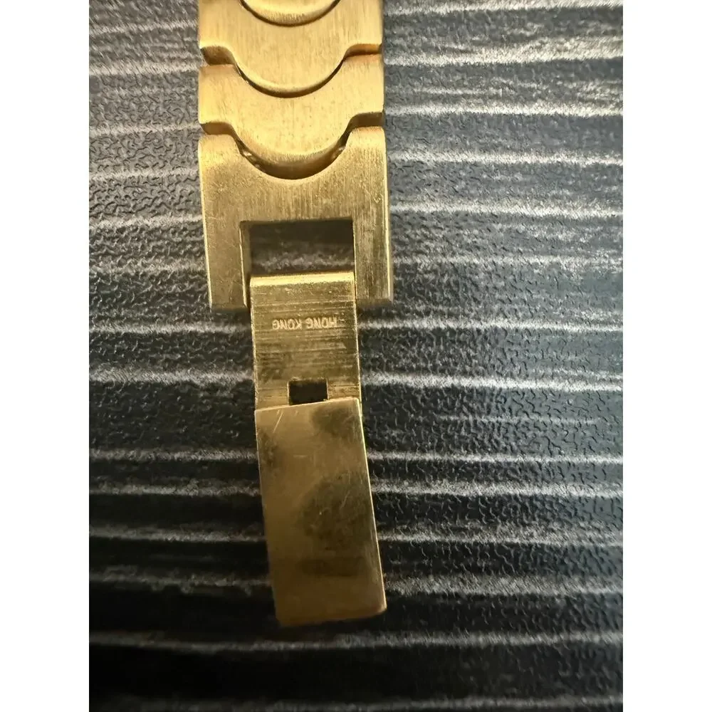 Anne Klein very cute