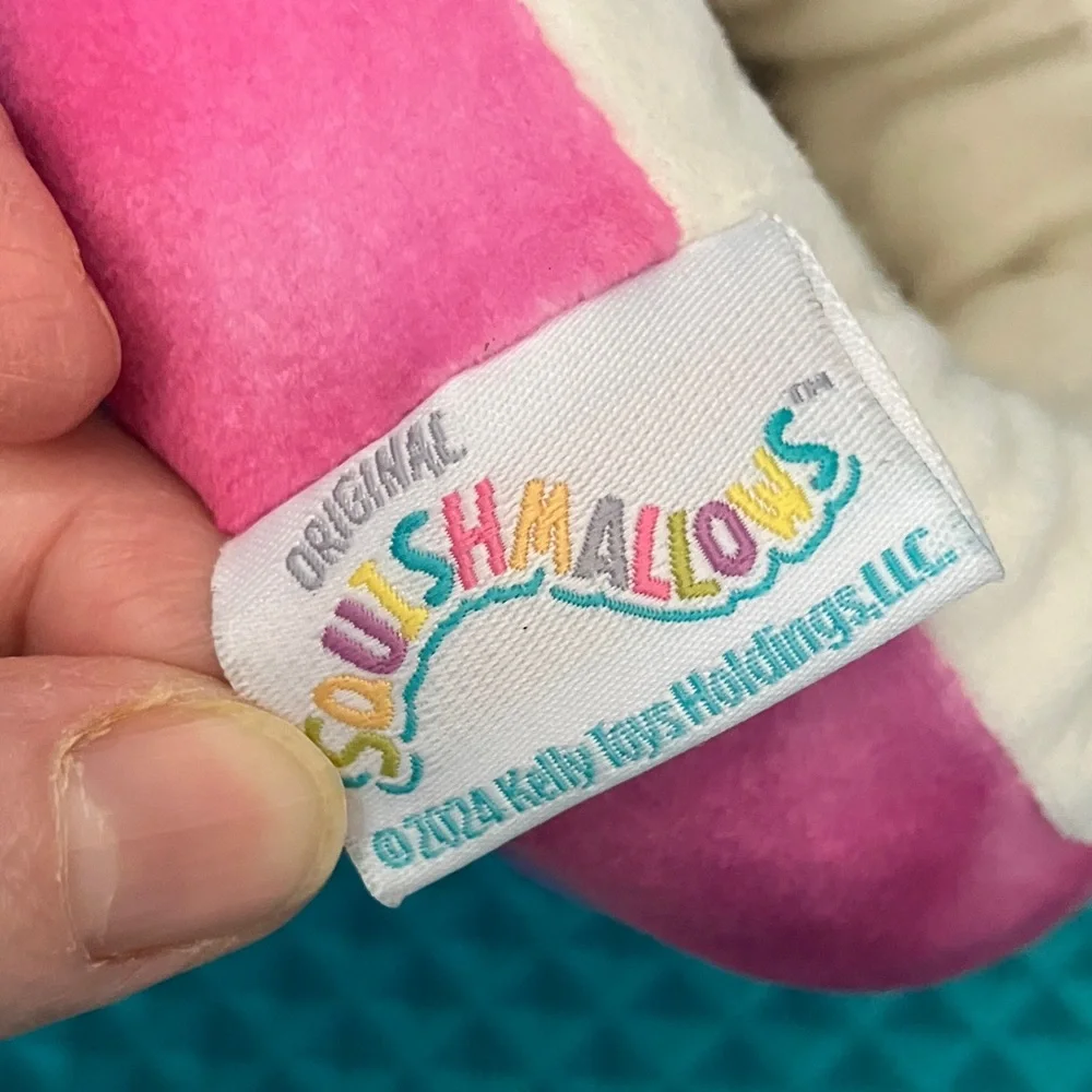 Squishmallows girls lola