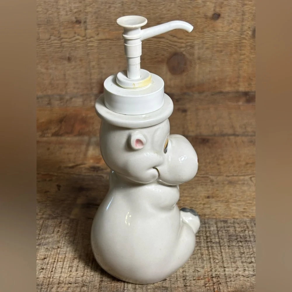 Vintage 80’s Andre Richard Bathroom Bath Soap Pump House Hippo Fantasy Friends