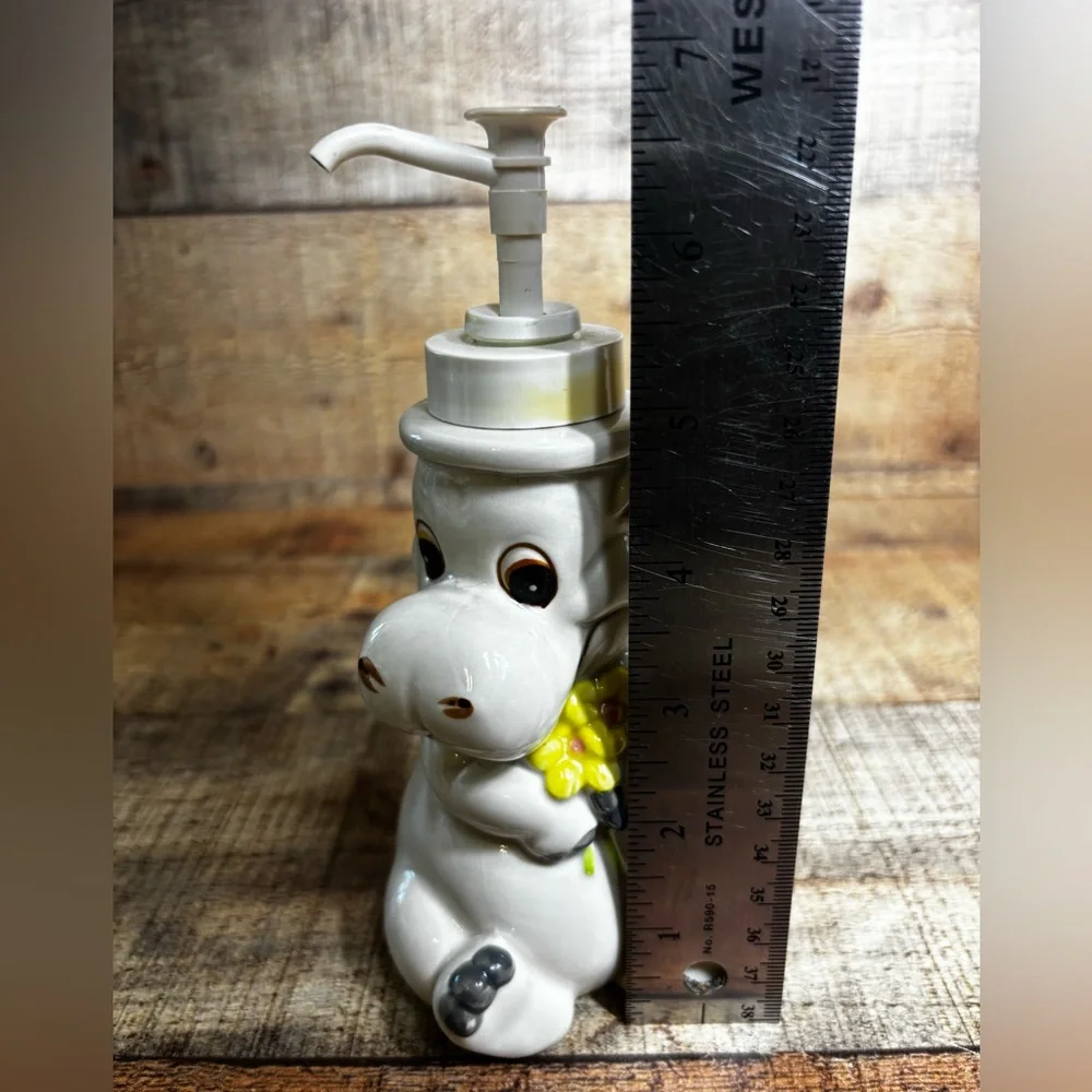 Vintage 80’s Andre Richard Bathroom Bath Soap Pump House Hippo Fantasy Friends