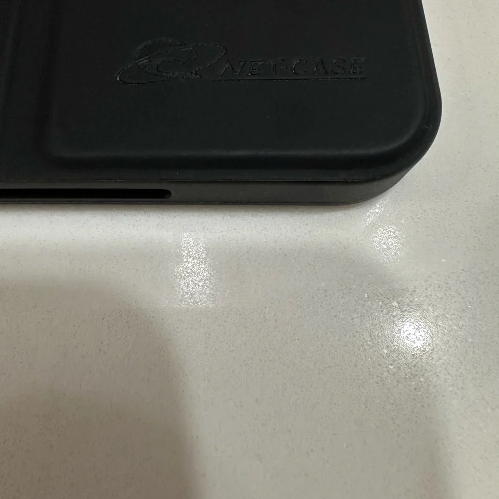 New IPad Pro 11 Case with Stand and Pencil Holder.