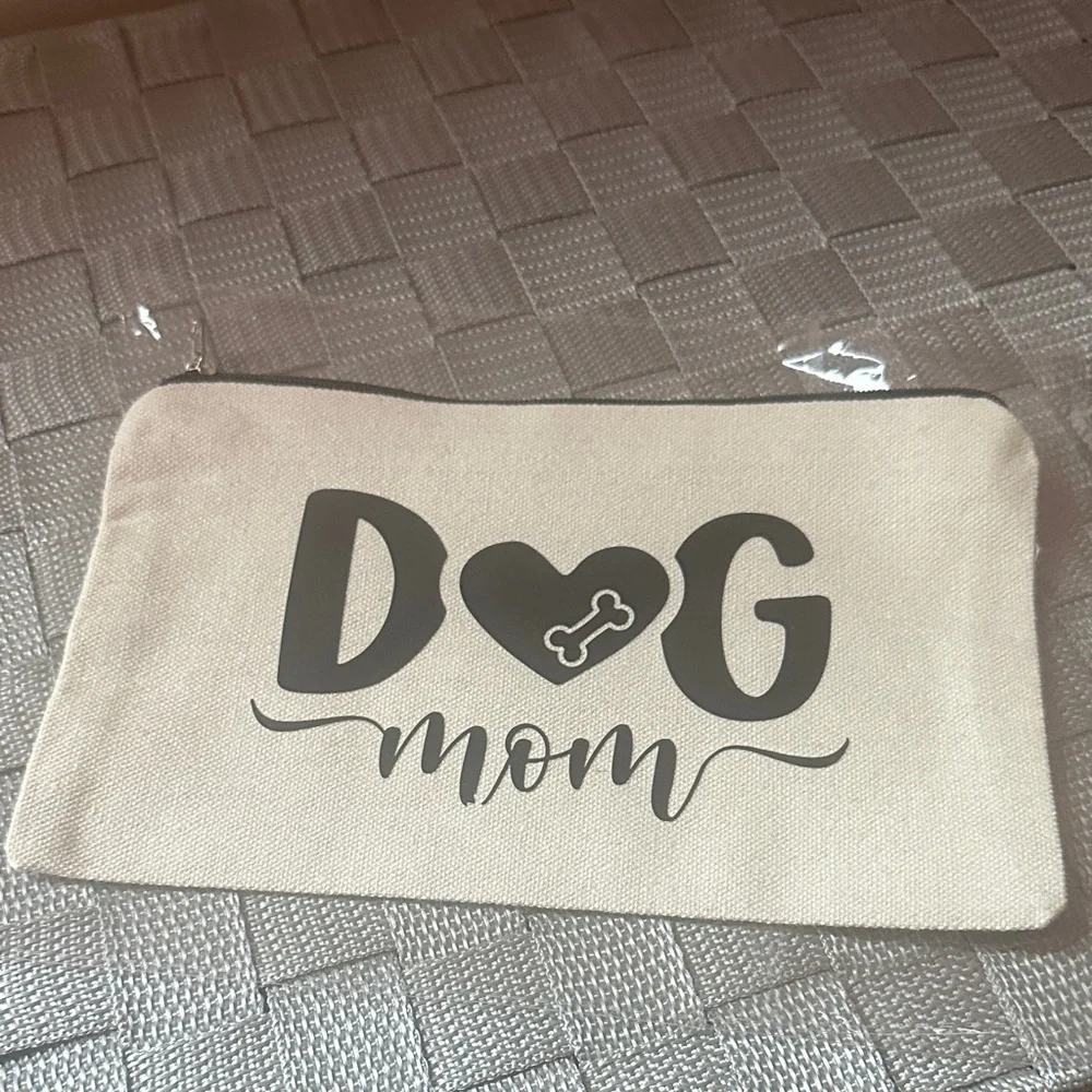 D🖤gMom Canvas Zipper Pouch 🐾🐾