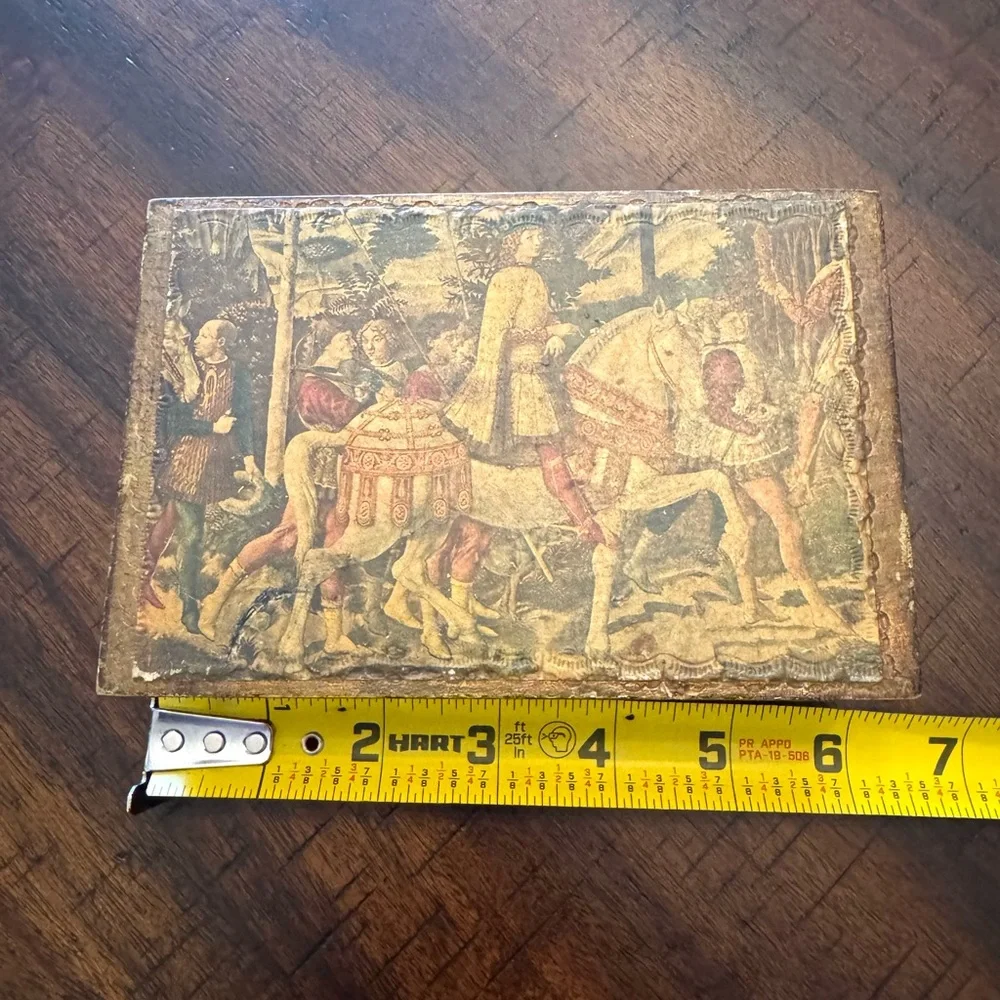 Vintage Italy Florentine Box Medieval Scene English cottage Old world Heritage