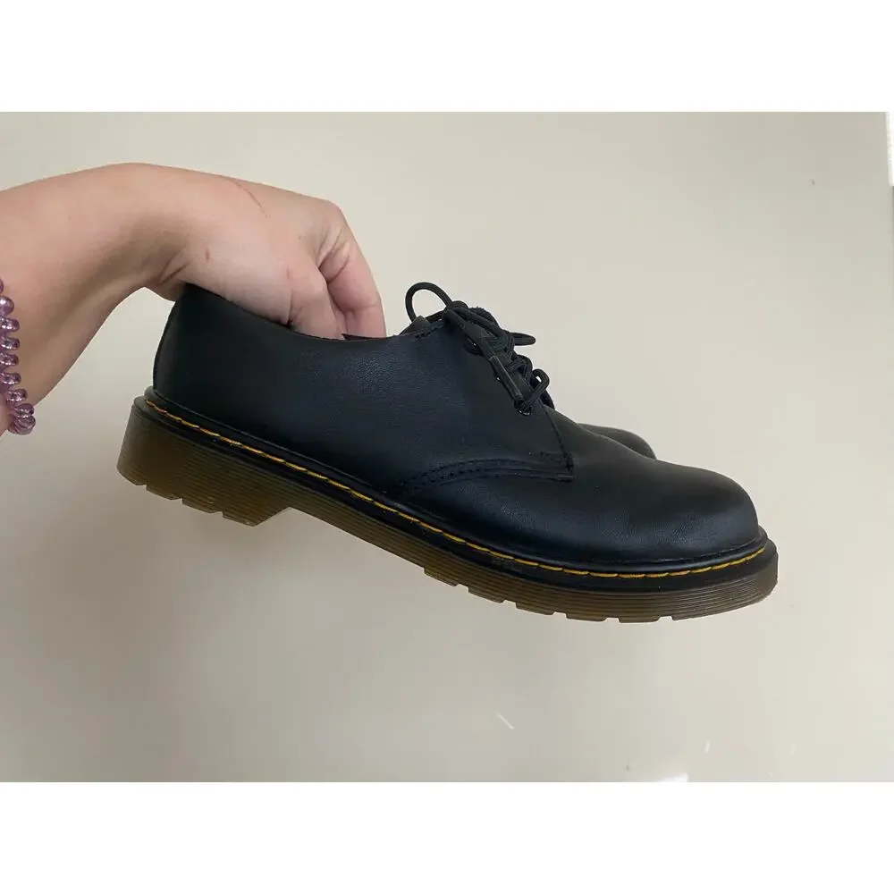 Doc Dr. Martens 1461 Oxford Black Lace Up Women’s 7/ Mens 6 EU 38