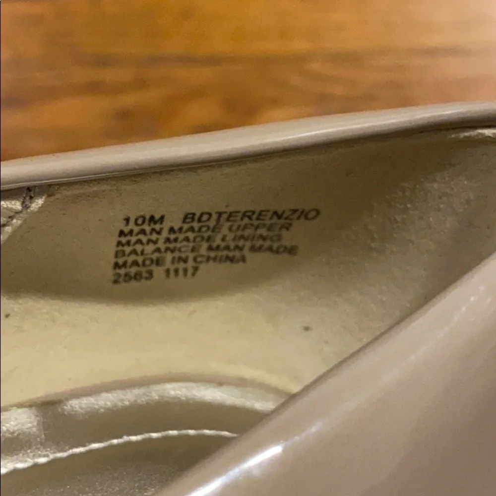 Bandolino nude shoes super