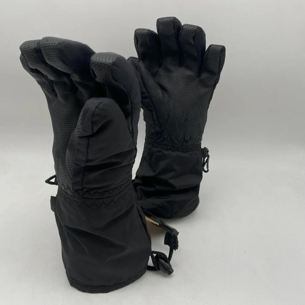 Dakine new black