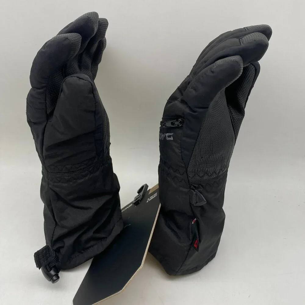 Dakine new black