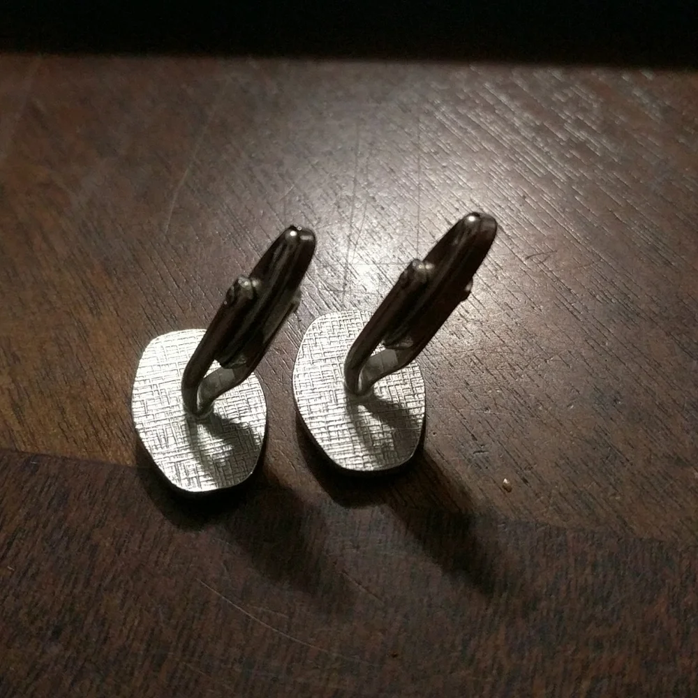 None silver tone