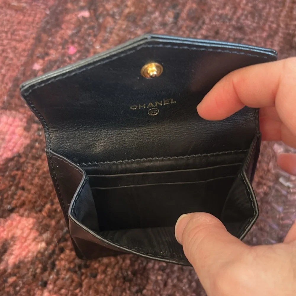 Chanel Vintage Leather Black Small Wallet