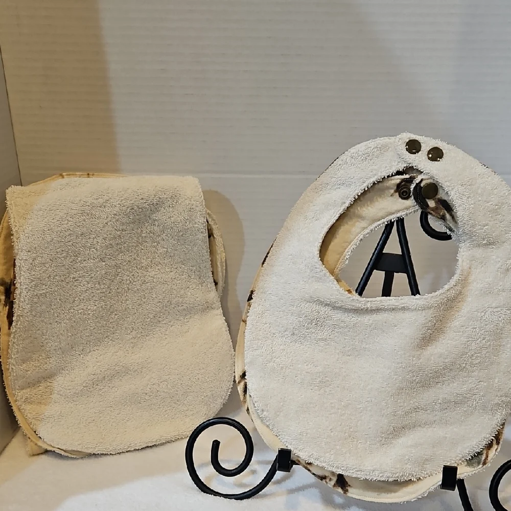 N/A kids bib