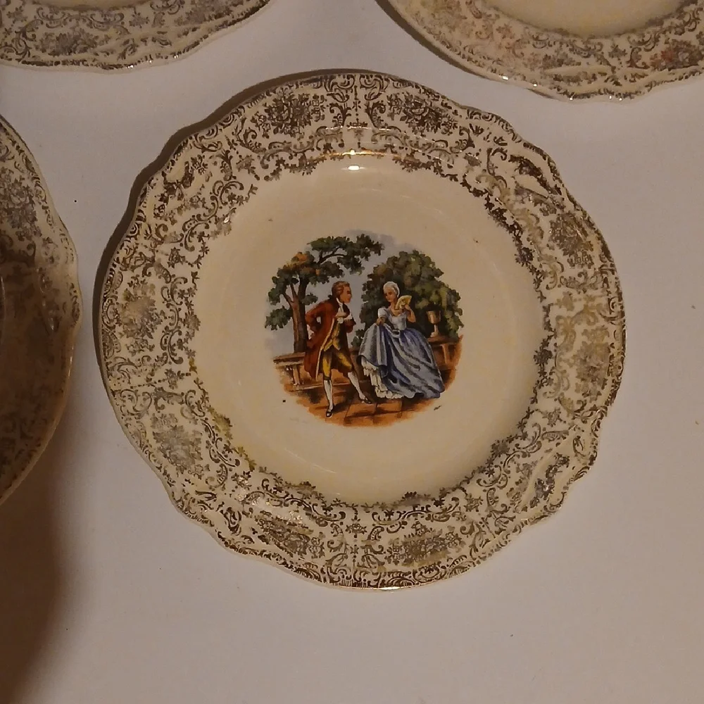 Homer Laughlin elegant set
