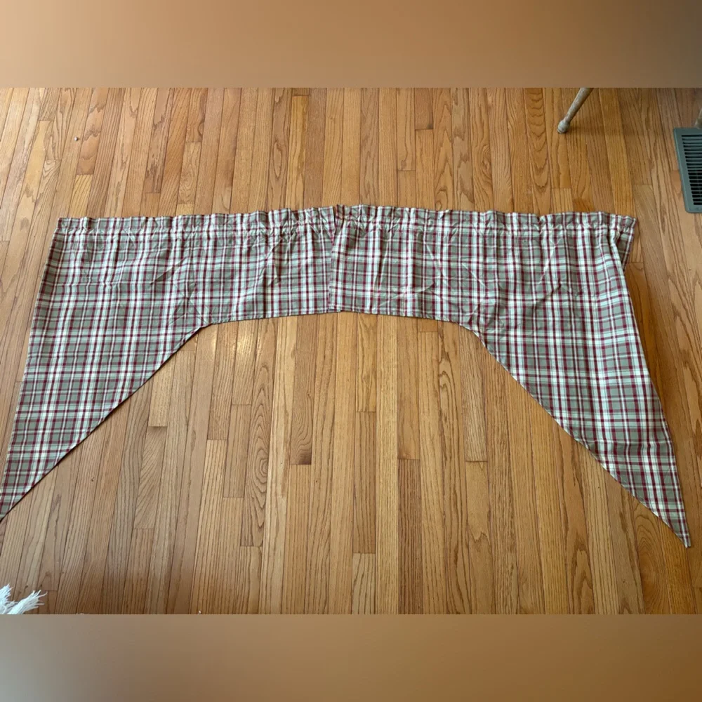 Park Designs Cumberland Swag Plaid 2 Pc Window Valance