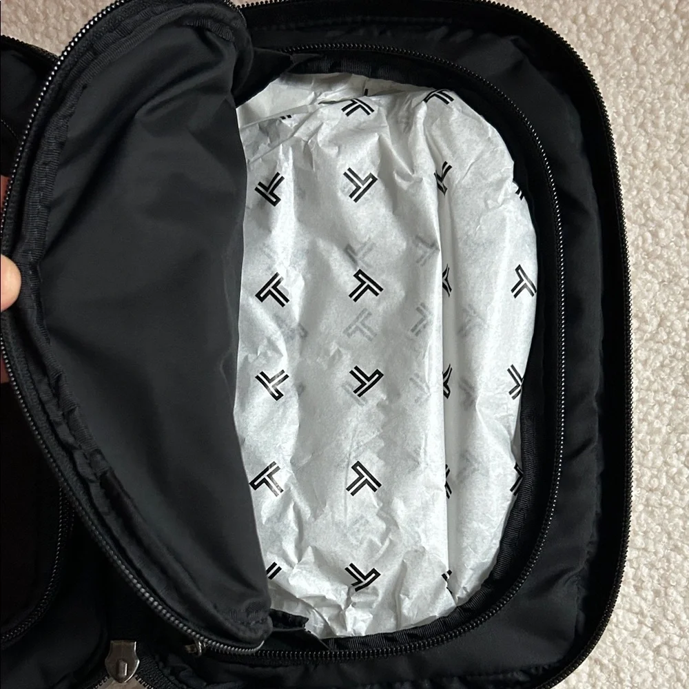 Tumi stylish toiletry