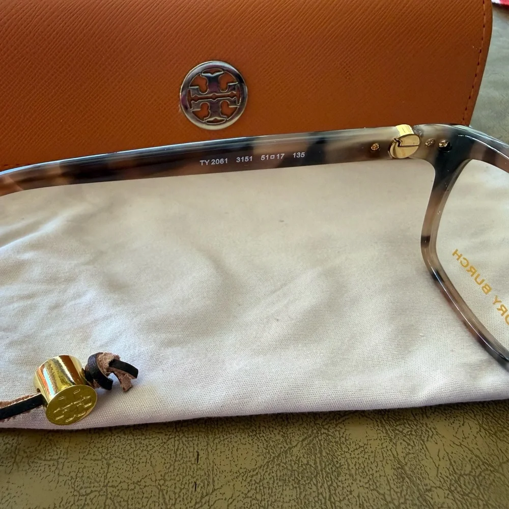 Tory Burch elegant tory