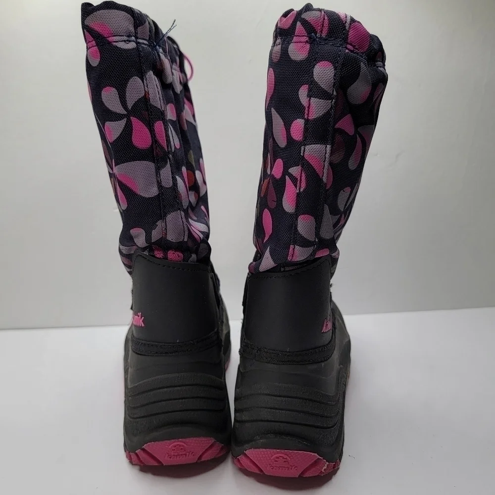 Kamik big girls Size 6 floral snow, winter boots