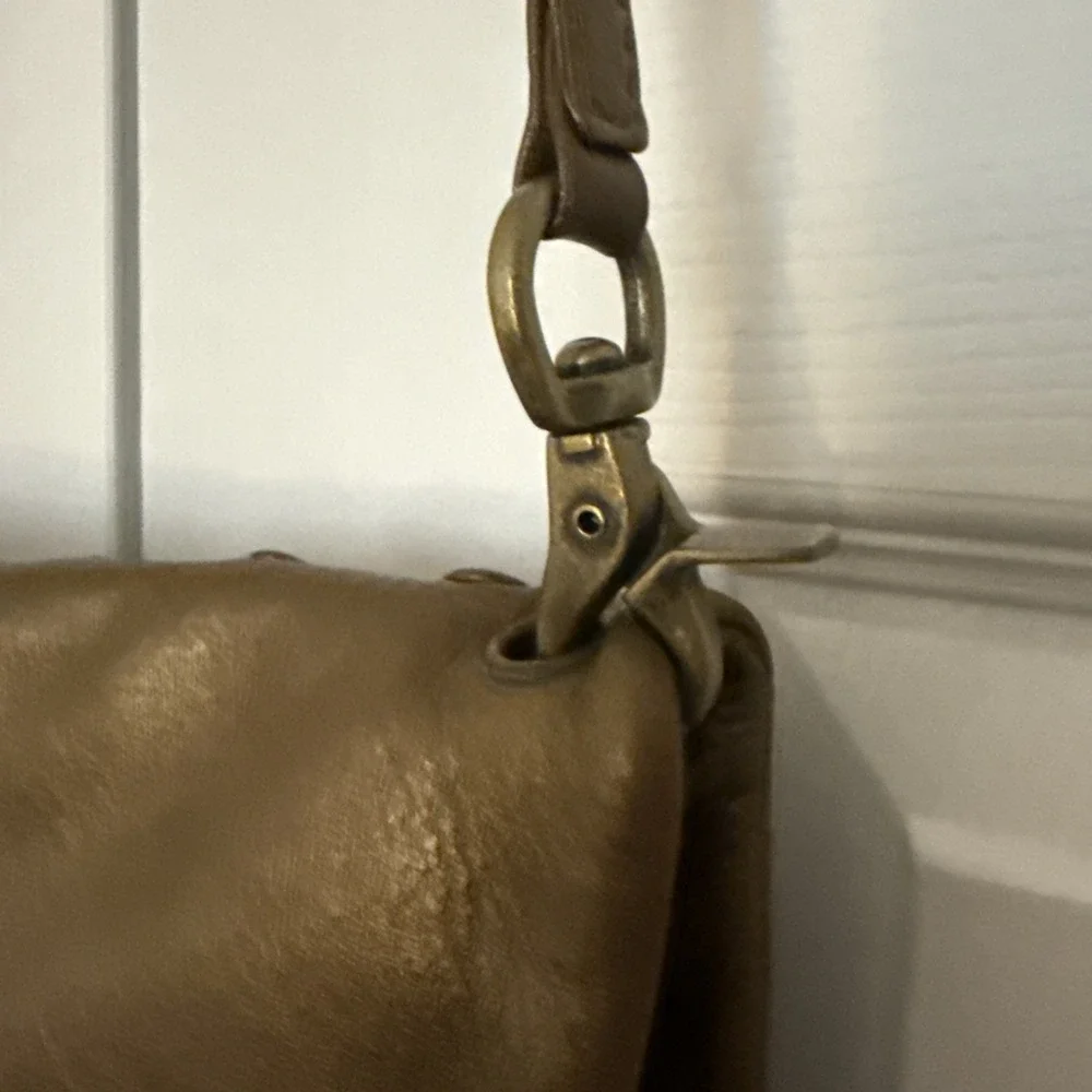 HOBO International Metallic Gold Womens Purse Crossbody Bling Leather Handbag