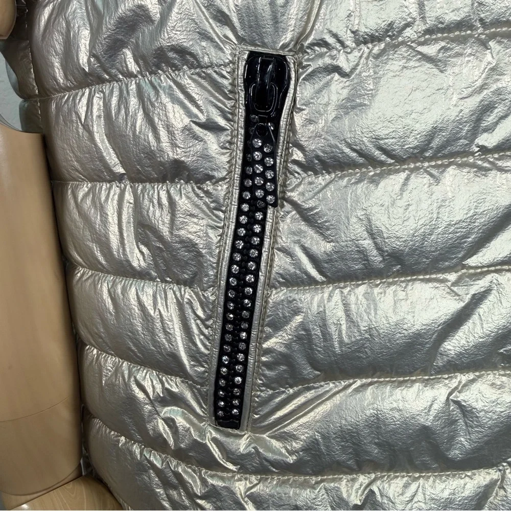 Joseph Ribkoff Reversible Quilted Gold Metallic Puffer Vest Size Large EUC