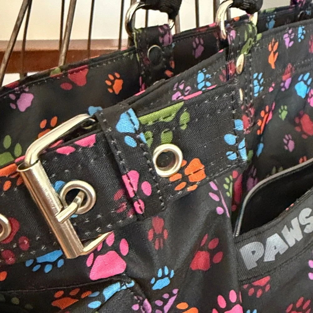 Paws Galore interior front