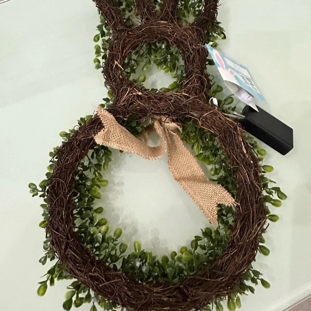 🌸NEW Greenery Wreath Easter Bunny Wreath with Lights
