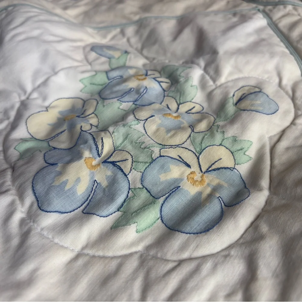N/A pillowcase delicate