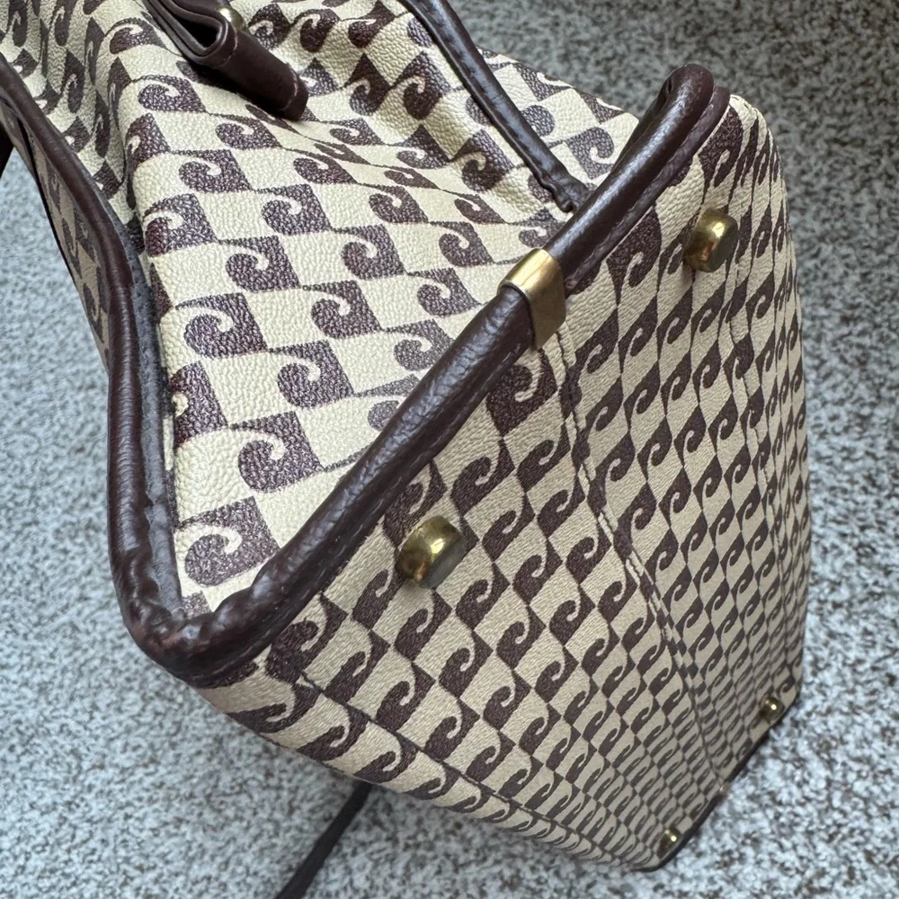 Pierre Cardin bag elegant