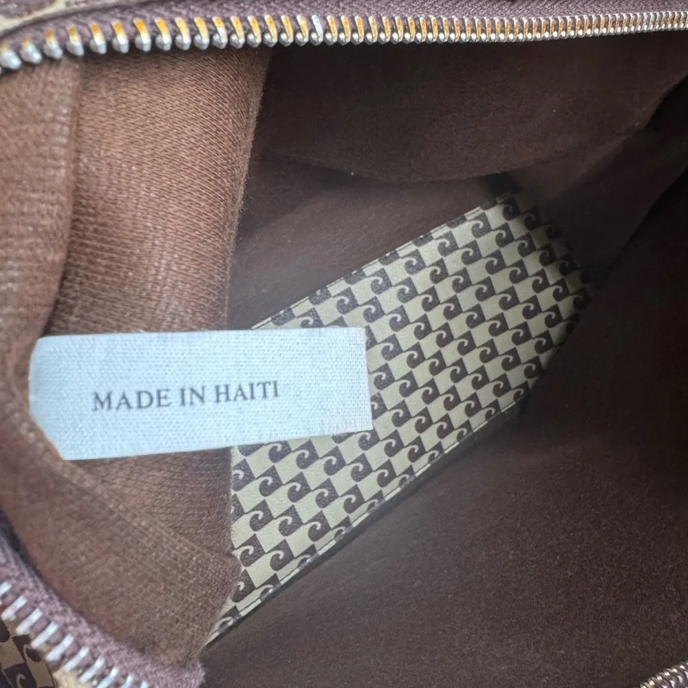 Pierre Cardin daily stylish pattern