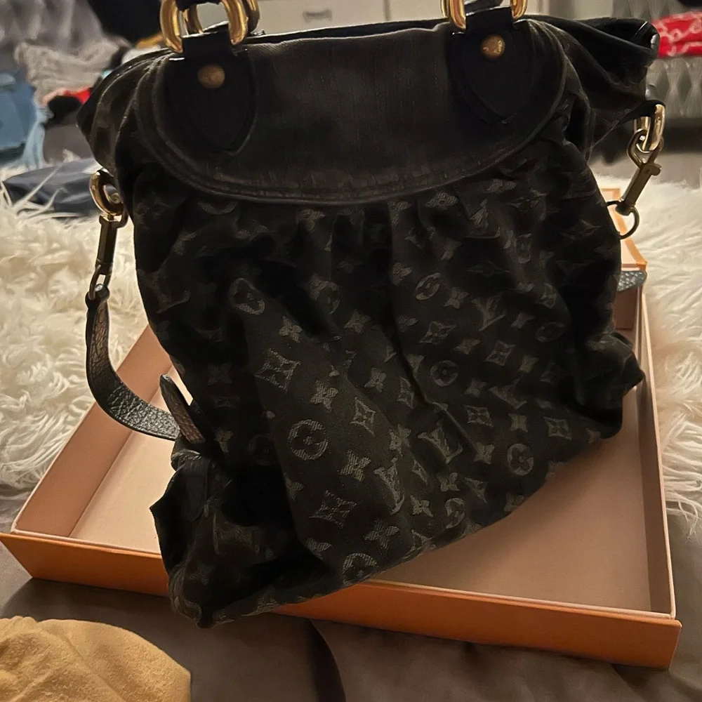 Louis Vuitton Black Monogram Shoulder Bag MM