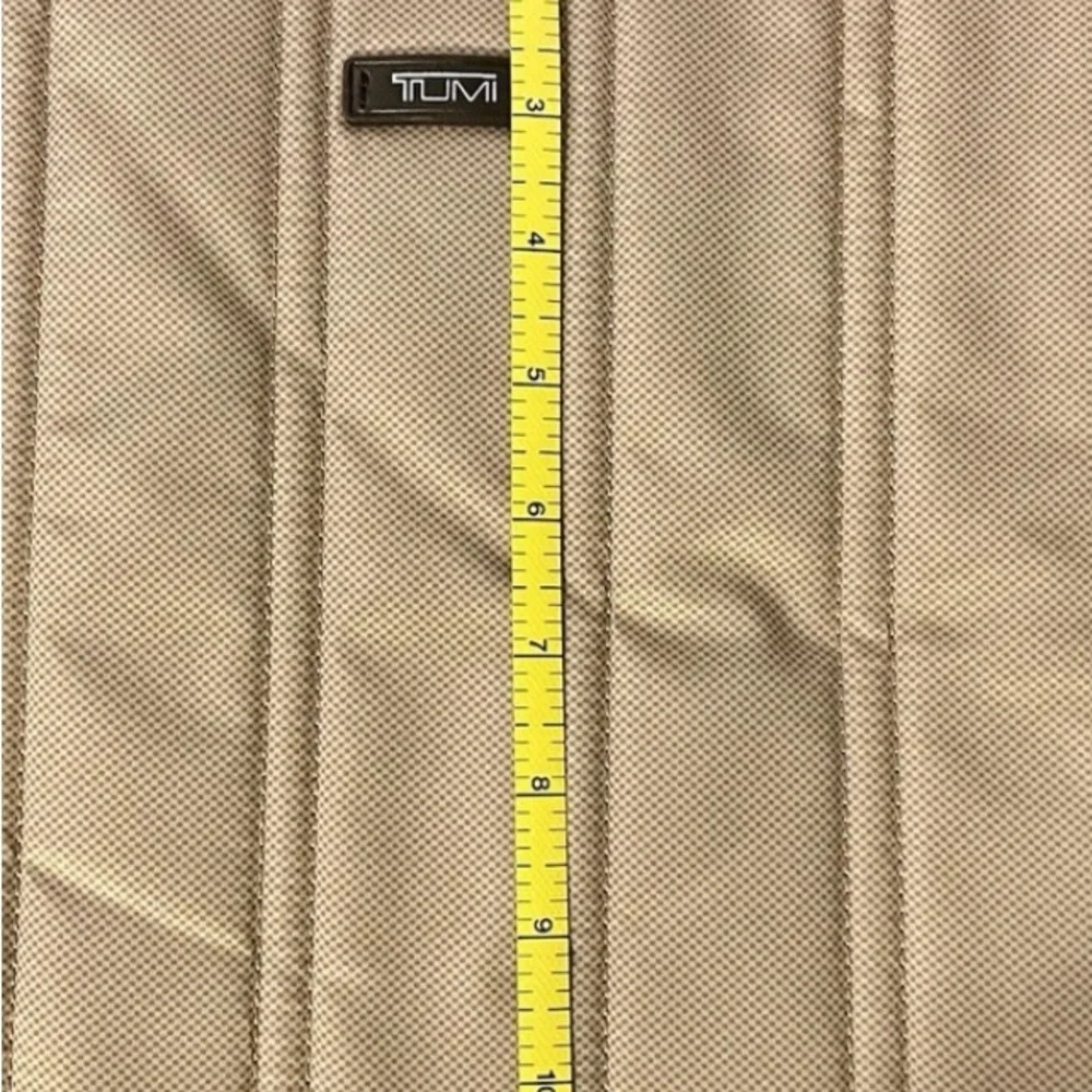 Tumi stylish tablet