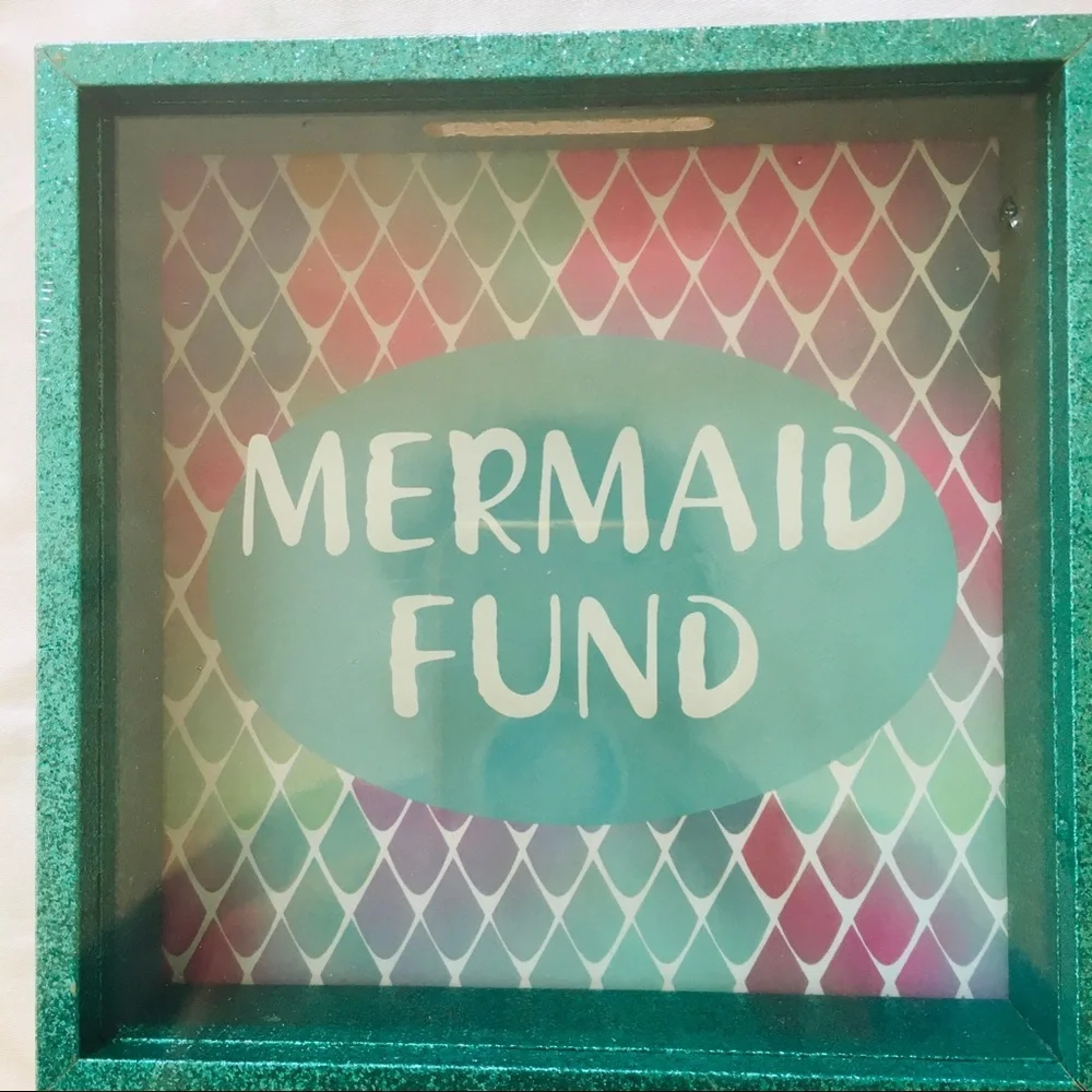 NWT MERMAID ZIP CASE , BANK , UNICORN PENS LIP GLOSS!